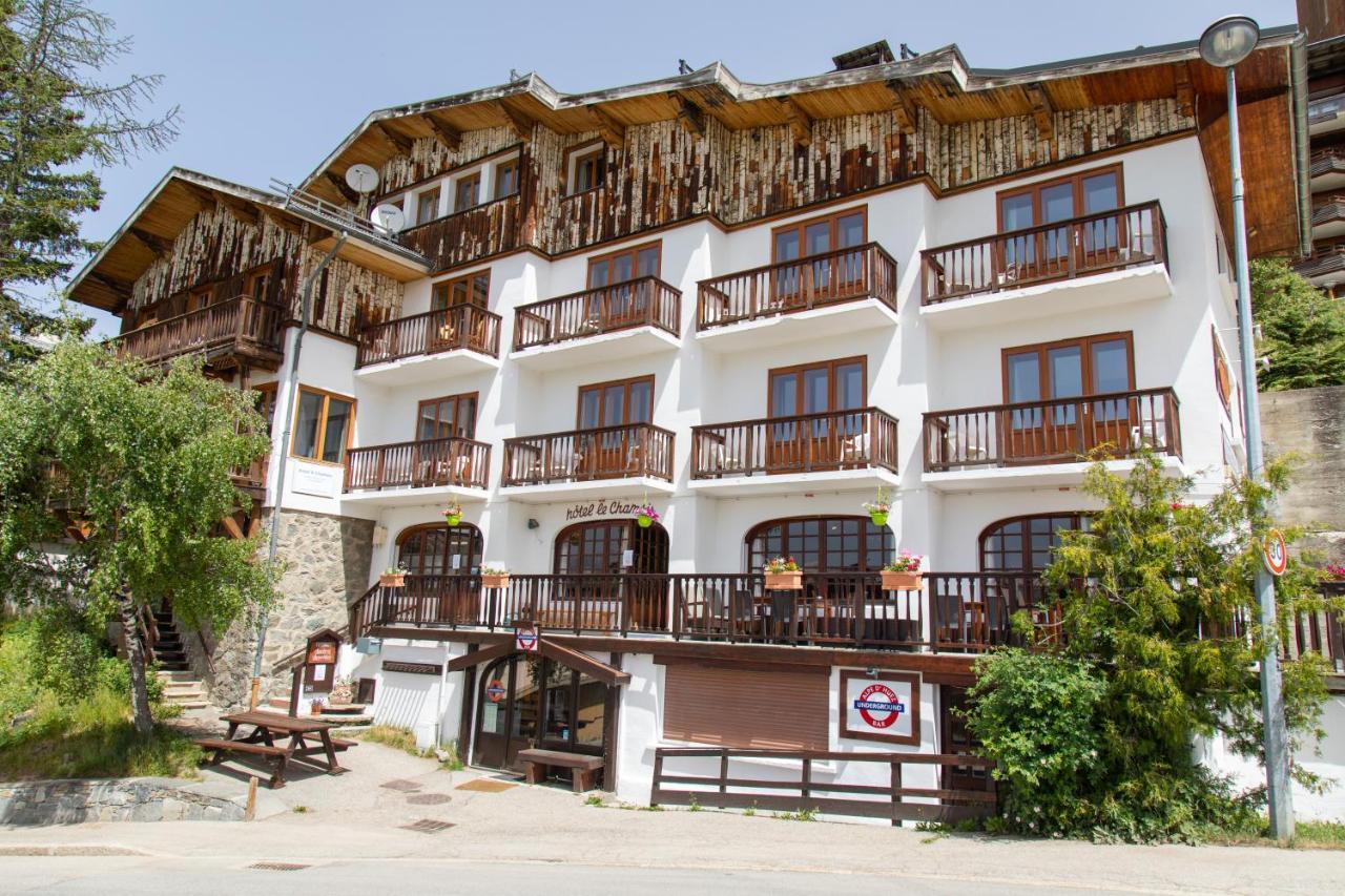 Hotel Le Chamois Alpe d'Huez Exterior photo